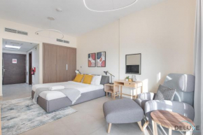 Sunny Studio at Azizi Samia Jebel Ali by Deluxe Holiday Homes, Dubai